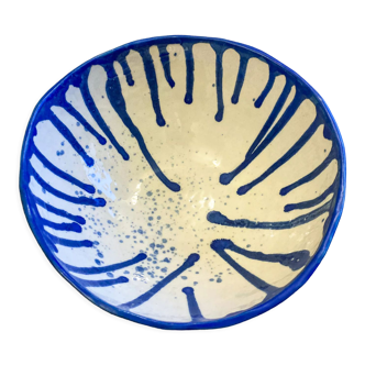 Blue and white porcelain salad bowl