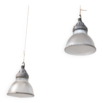 Luminaires suspendus Holophane, 1950, ensemble de 2