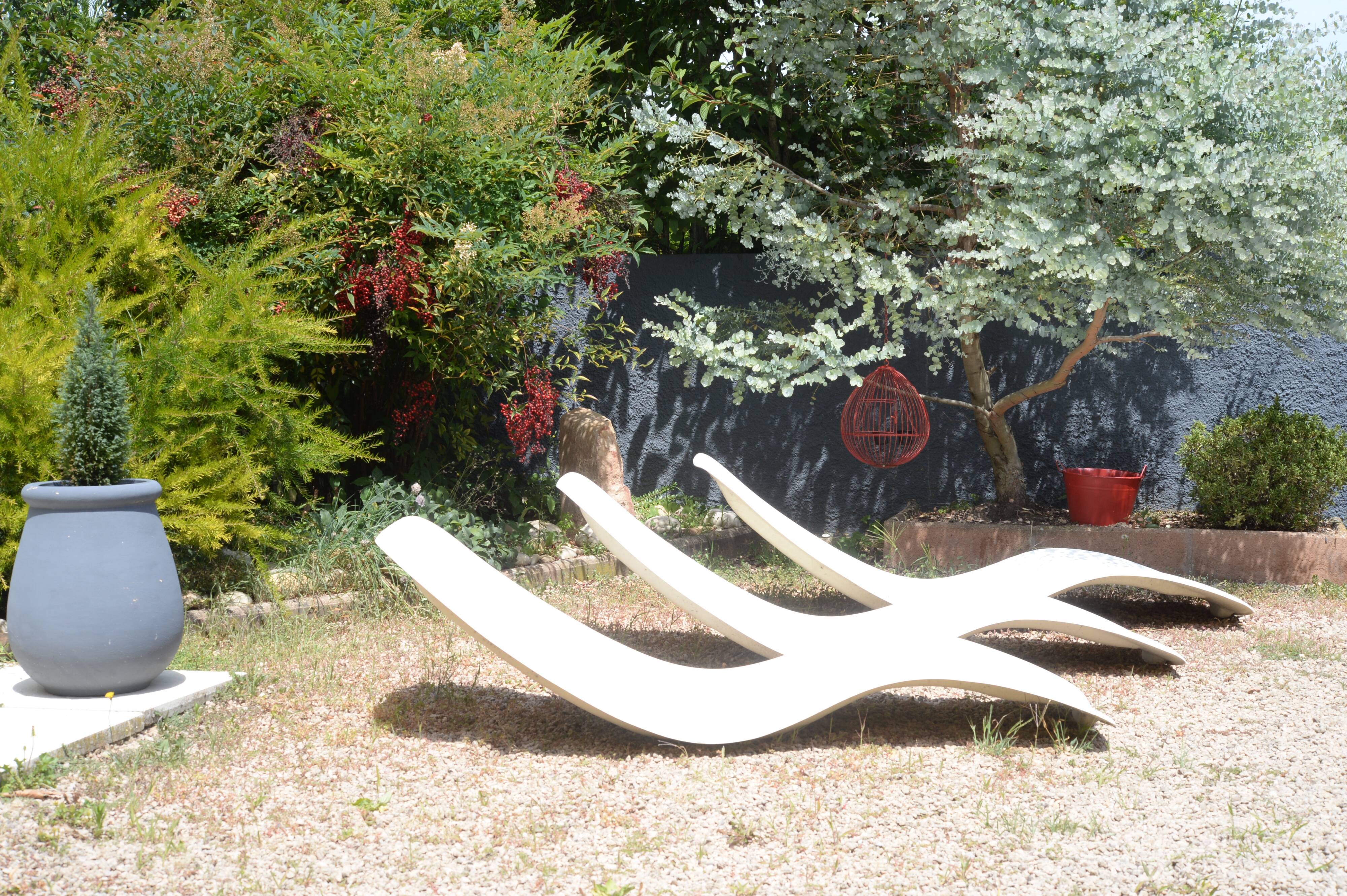 Set de 3 transats"club med" par Charles Zublena
