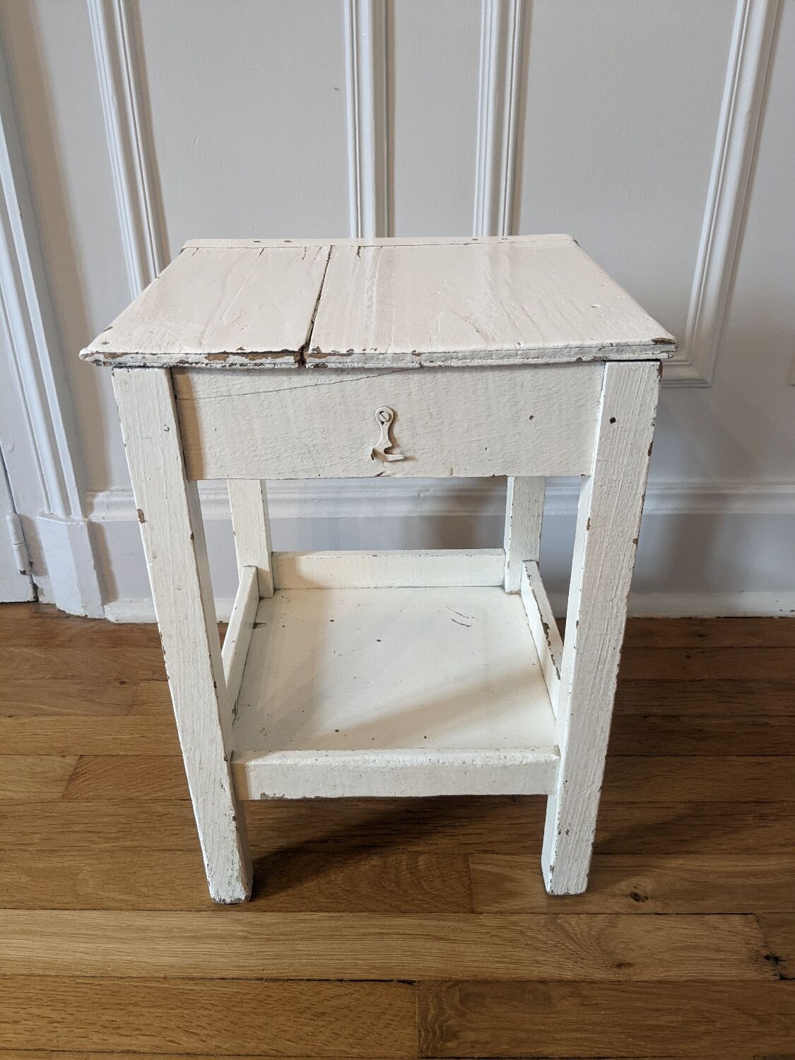 Vintage chest stool