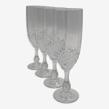 4 flûtes en verre Luminarc