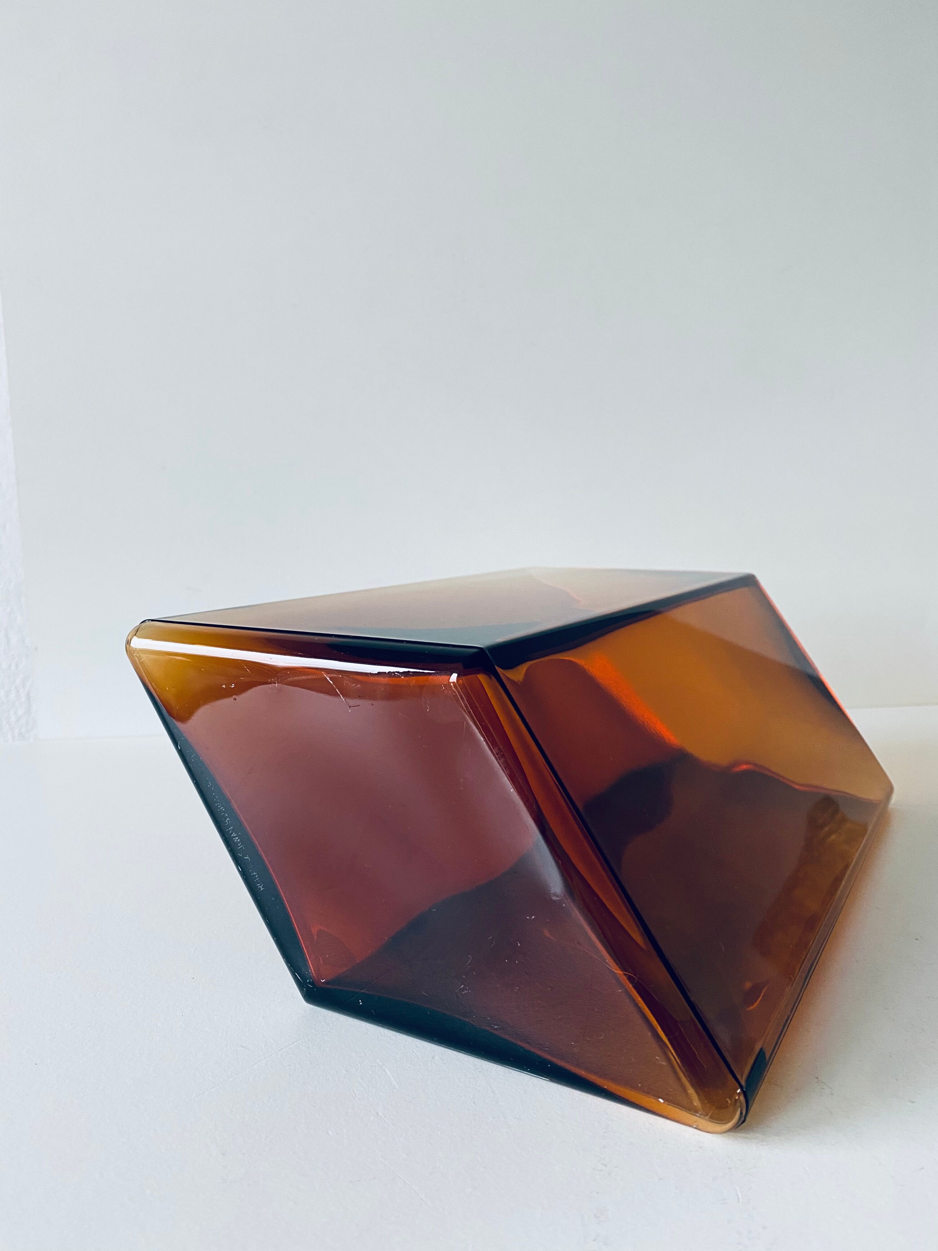 Vase design by Ronan and Erwan Bouroullec