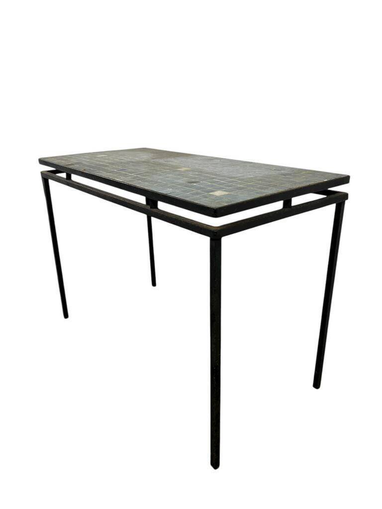 Table basse vintage en mosaïque bleue / table à plantes