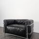 Fauteuil modèle LC3 Le Corbusier Charlotte Perriand pour Cassina