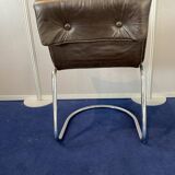 Lot de 4 chaises en cuir et chrome