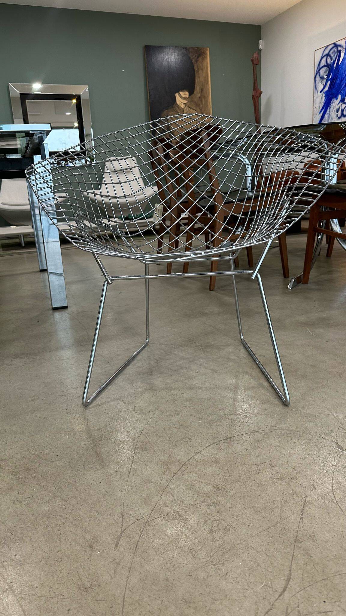 2 Diamond Bertoia armchairs