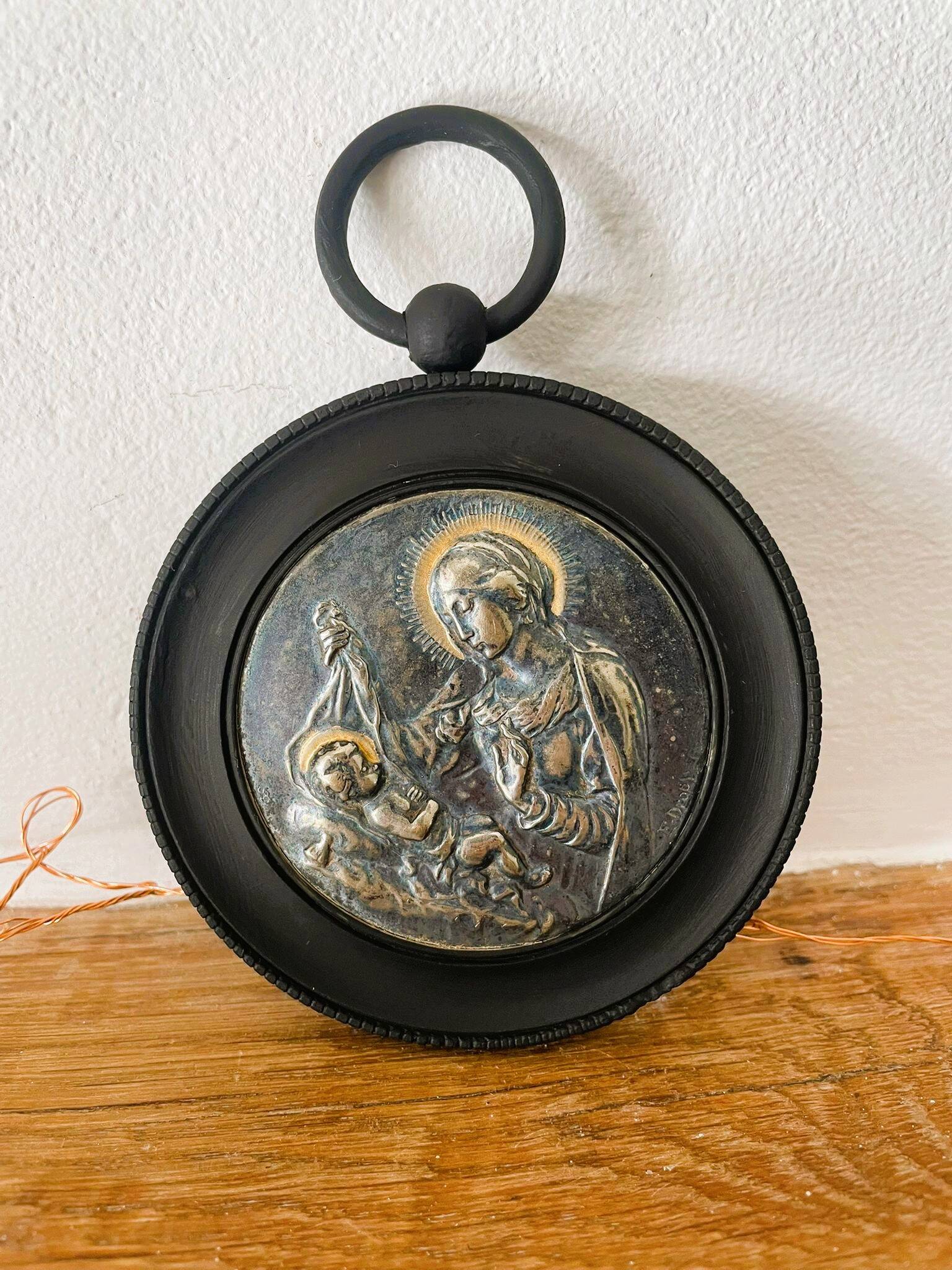 Medallion of the Virgin and Child signed Dropsy