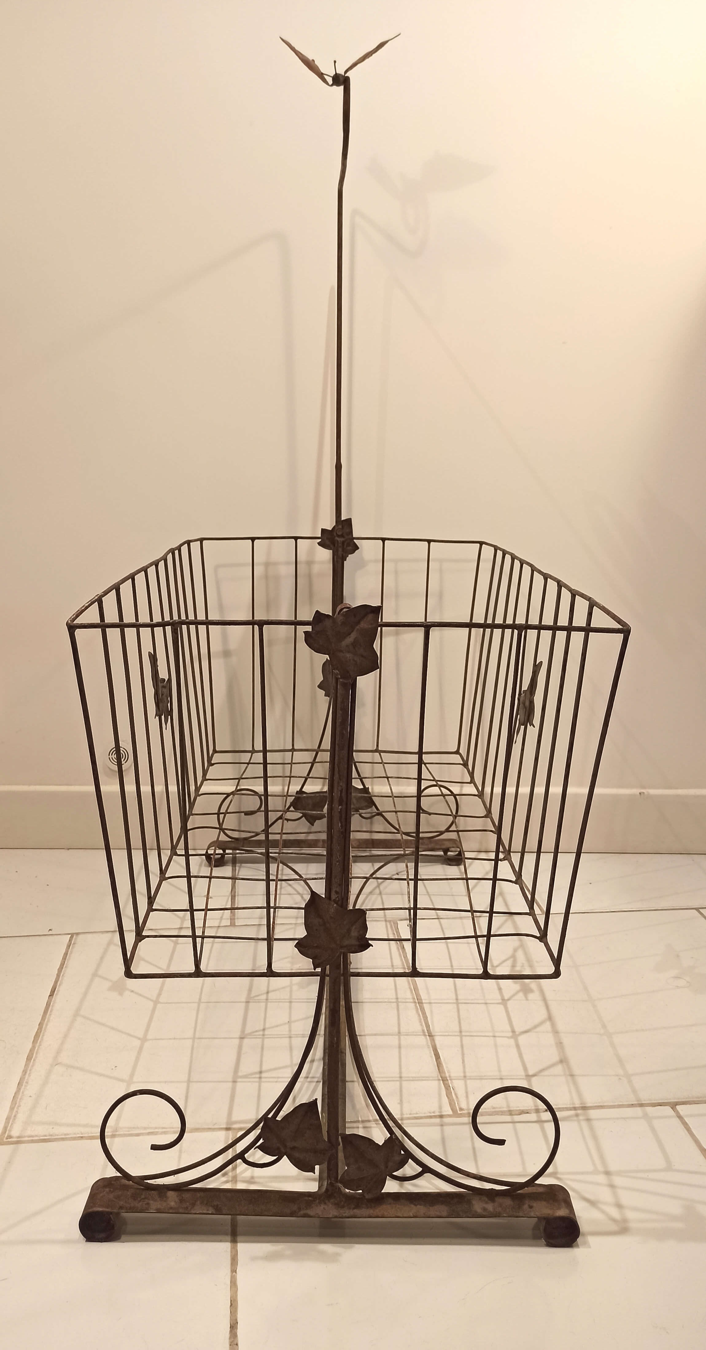 Old metal cradle from the late 1920s
