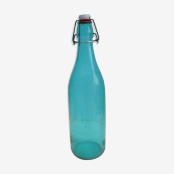 bouteille en verre turquoise , bouchon hermétique