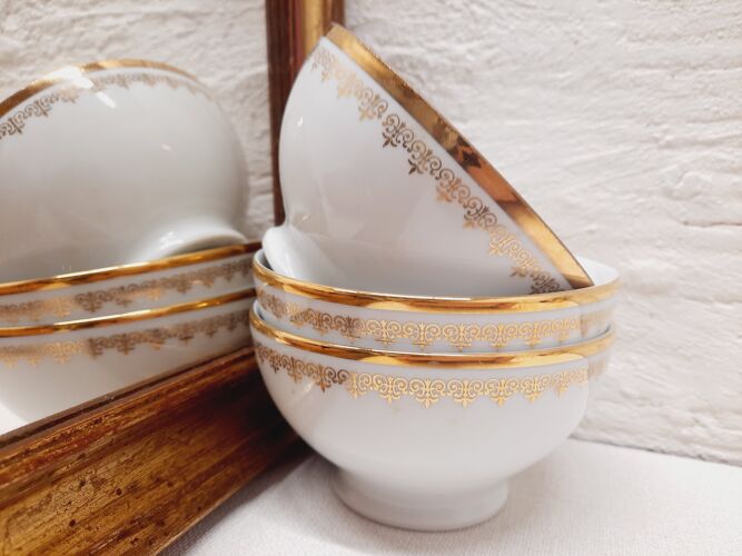 Trio de bols en porcelaine blanc et or