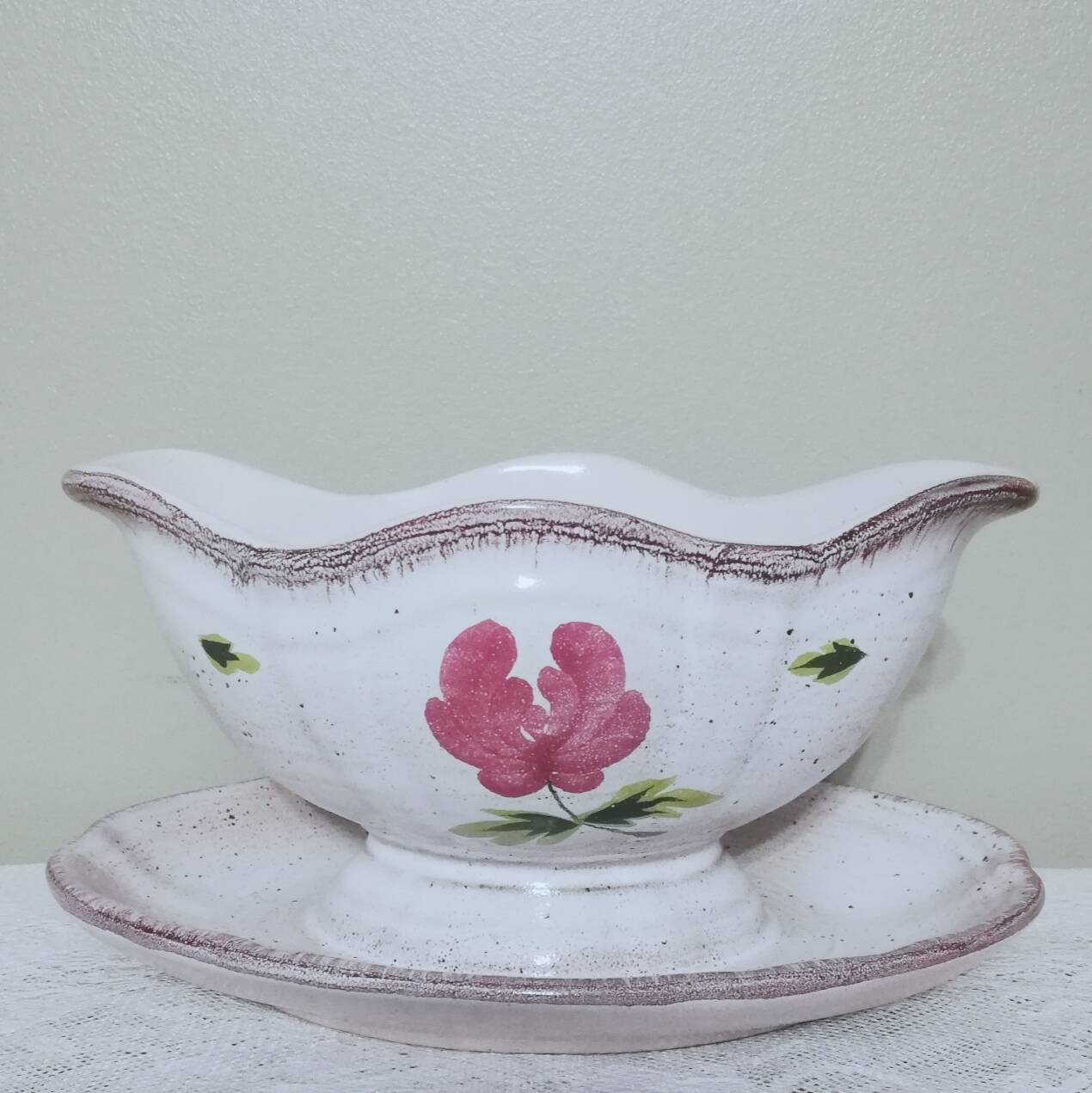 Stoneware sauce boat