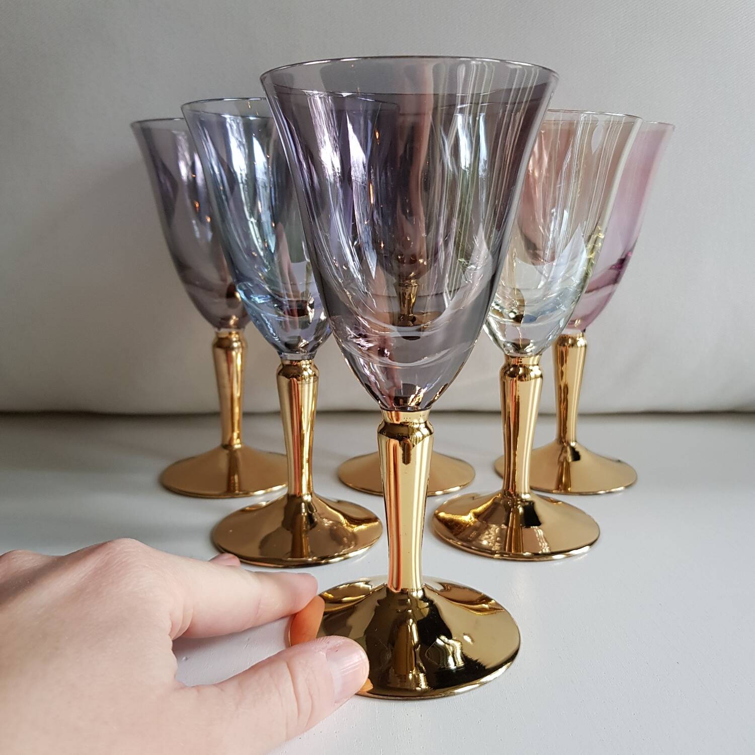 Ensemble de 6 verres à vin à tige en or irisé arlequin du milieu du siècle