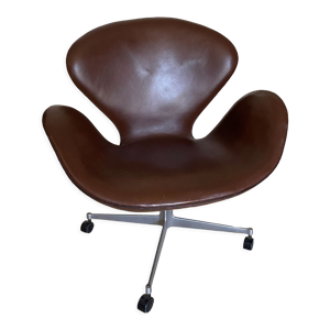 fauteuil 'Swan' de Arne
