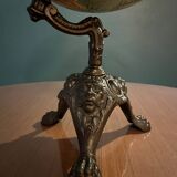 Terrestrial globe G Thomas Paris