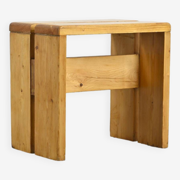 Perriand selection for Les Arcs: Pine stool circa 1973.
