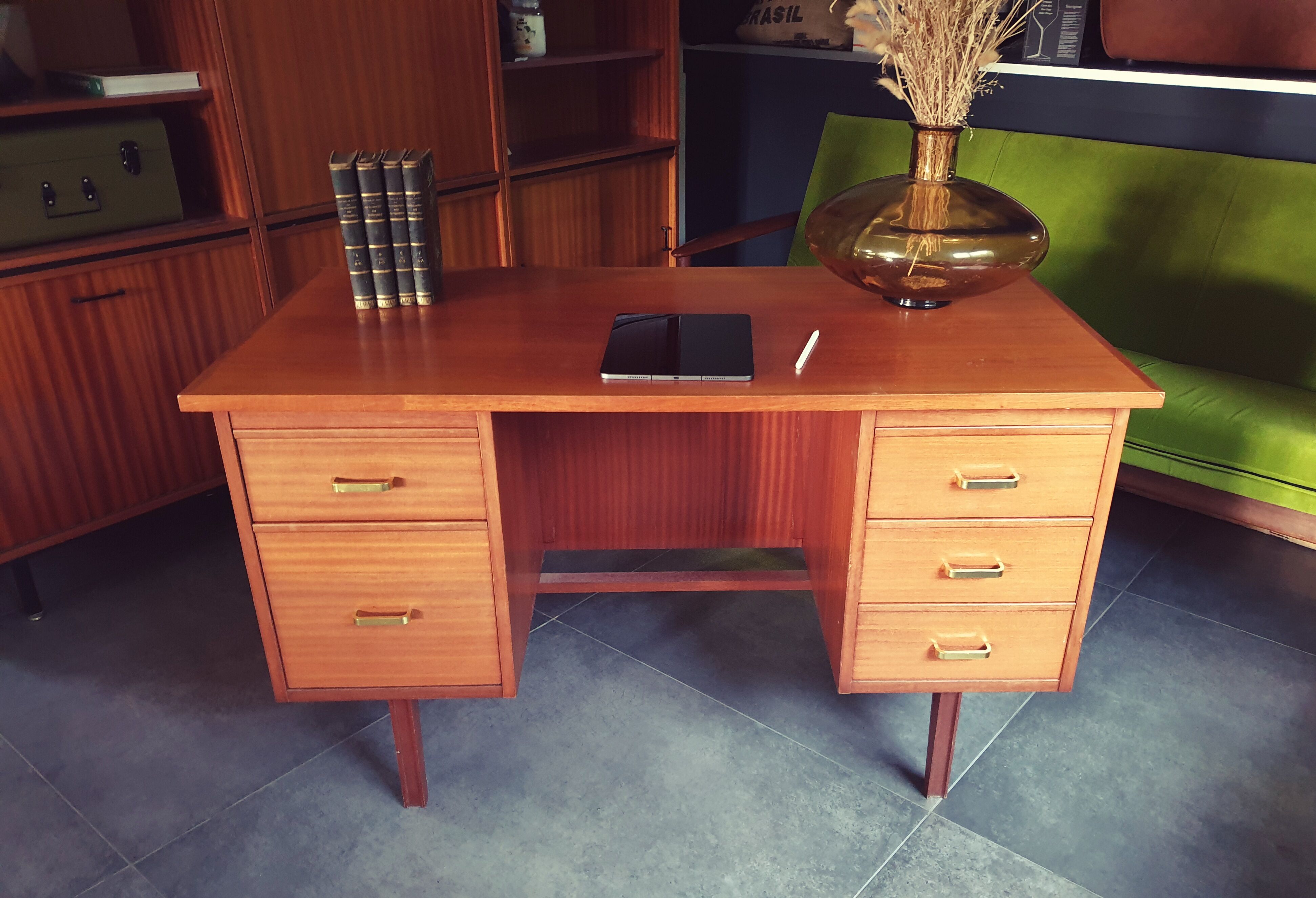 Bureau vintage teck années 60