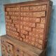 Armoire d'apothicaire de mercerie ancienne