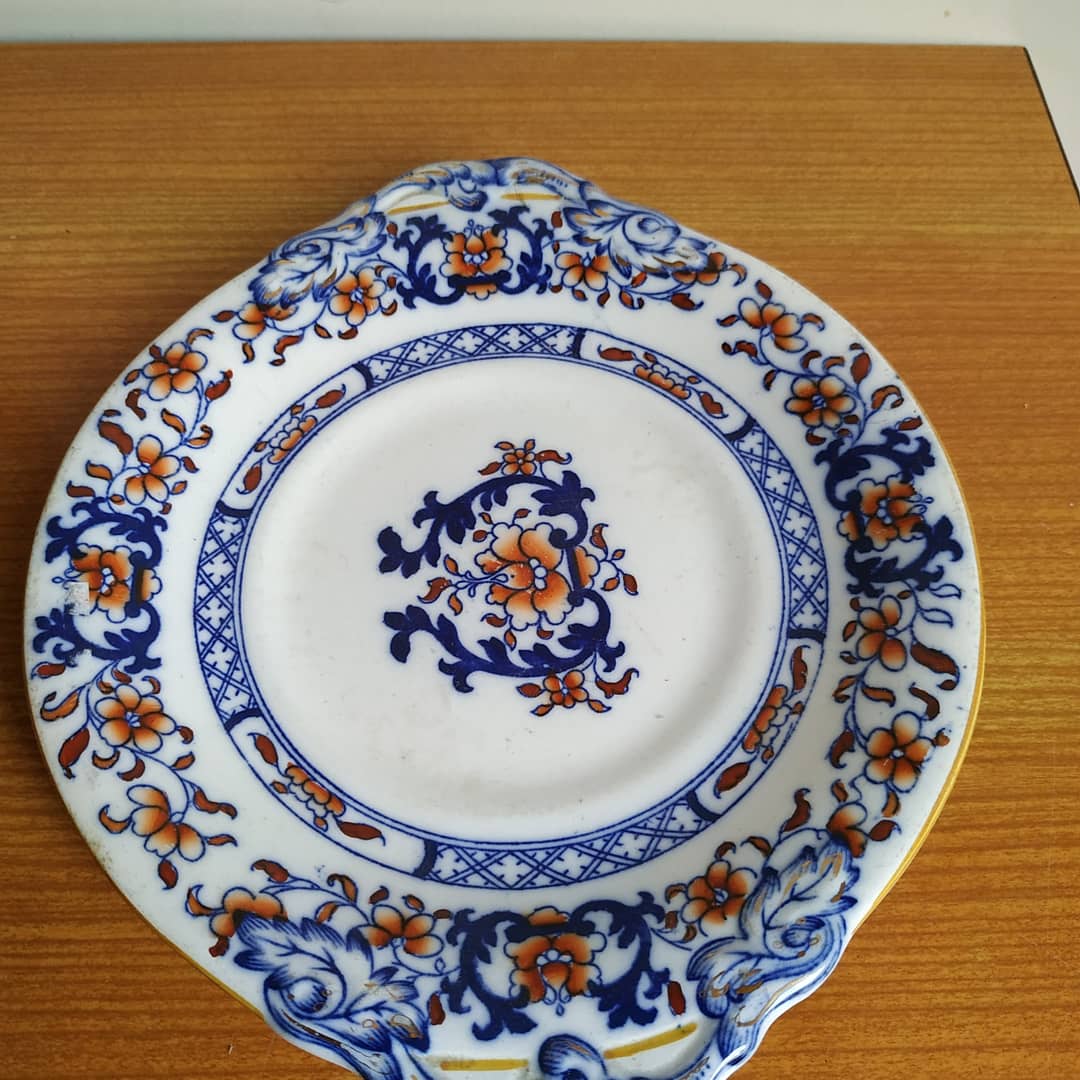 Lot of two old plates Minton 19th