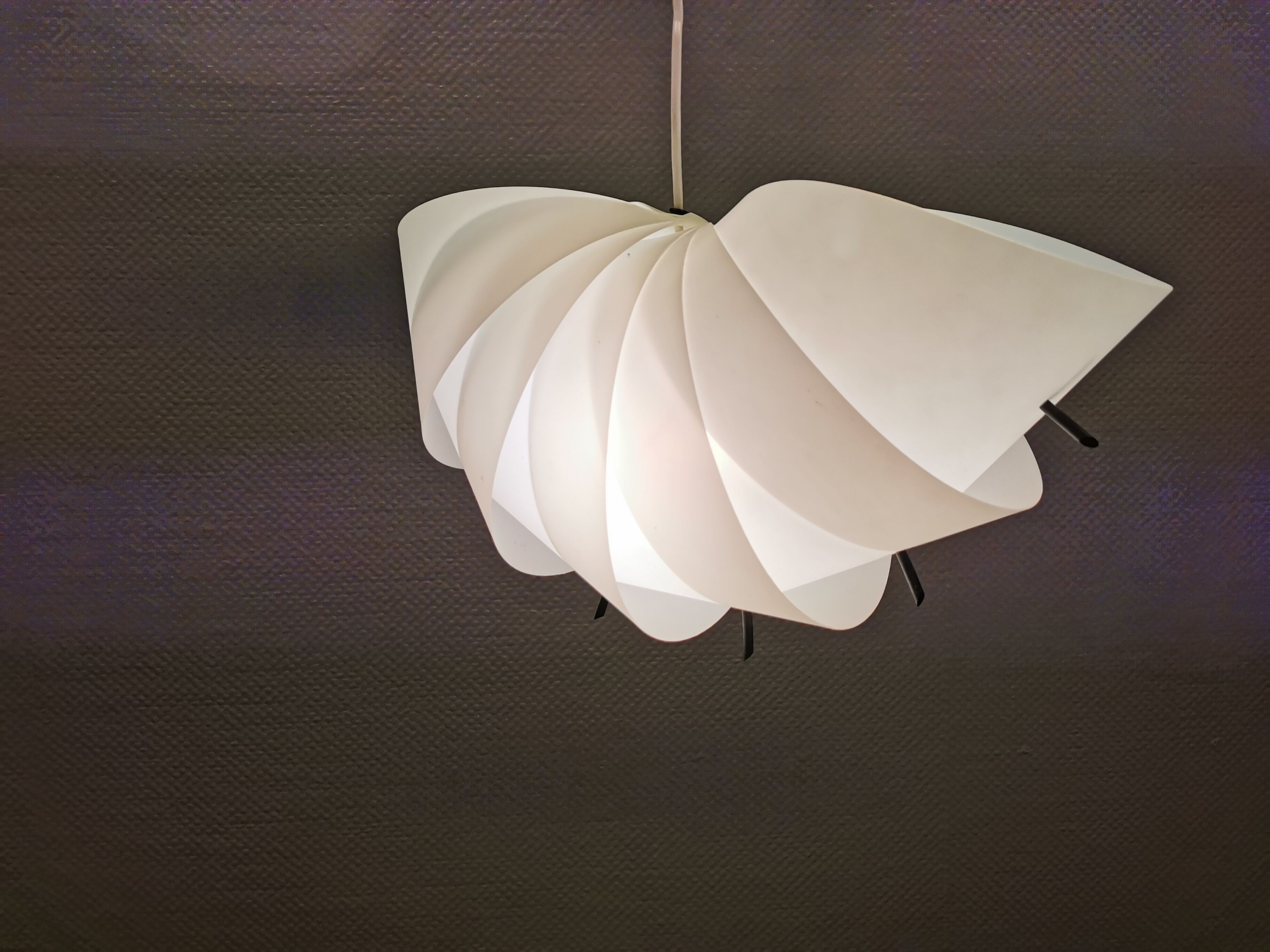 Danish conch, snail shell hanging lamp from the 80s, made of hard ABS plastic.