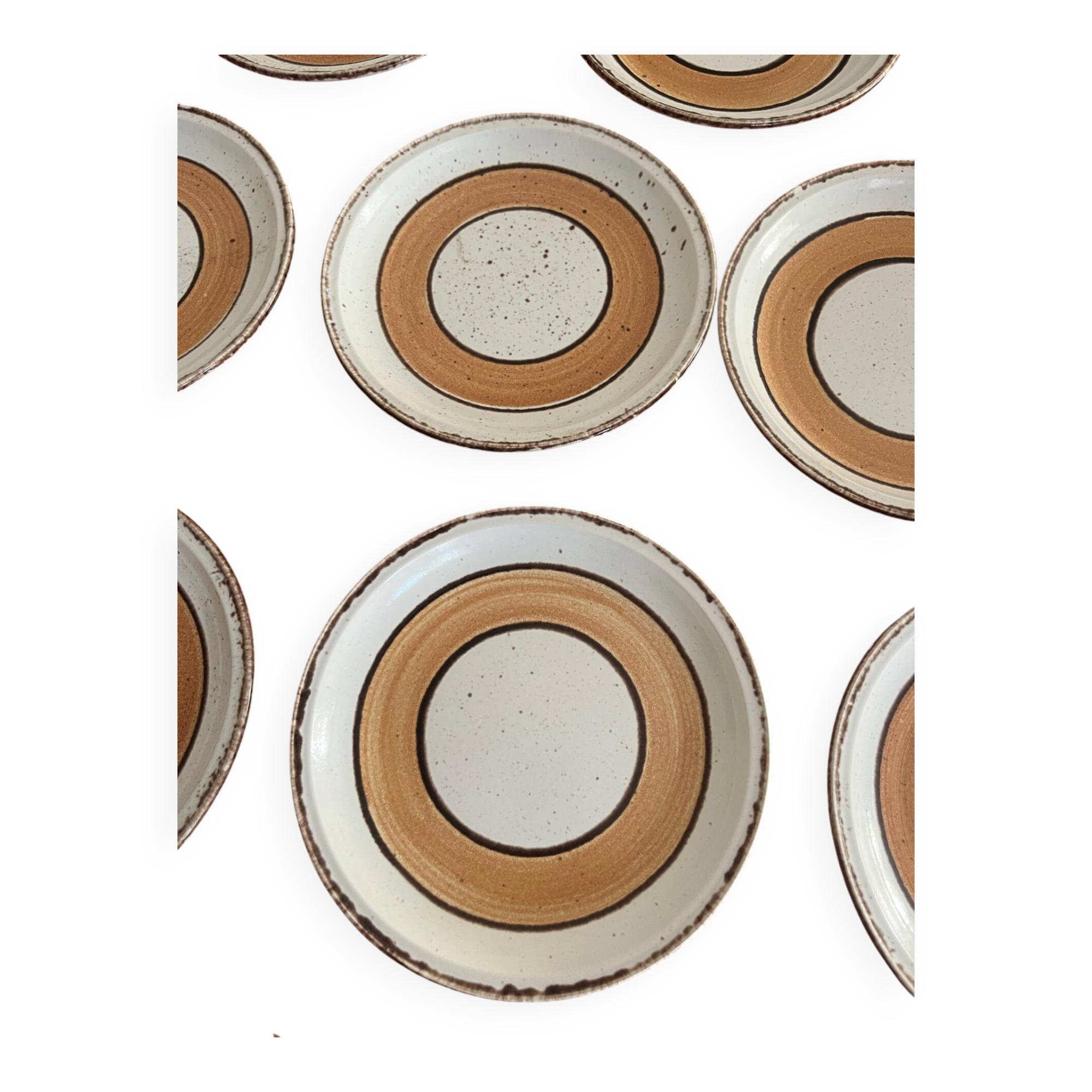 Twelve vintage dessert plates Gien Vésuve