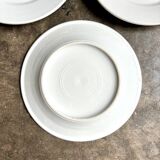 4 assiettes plates en porcelaine blanche