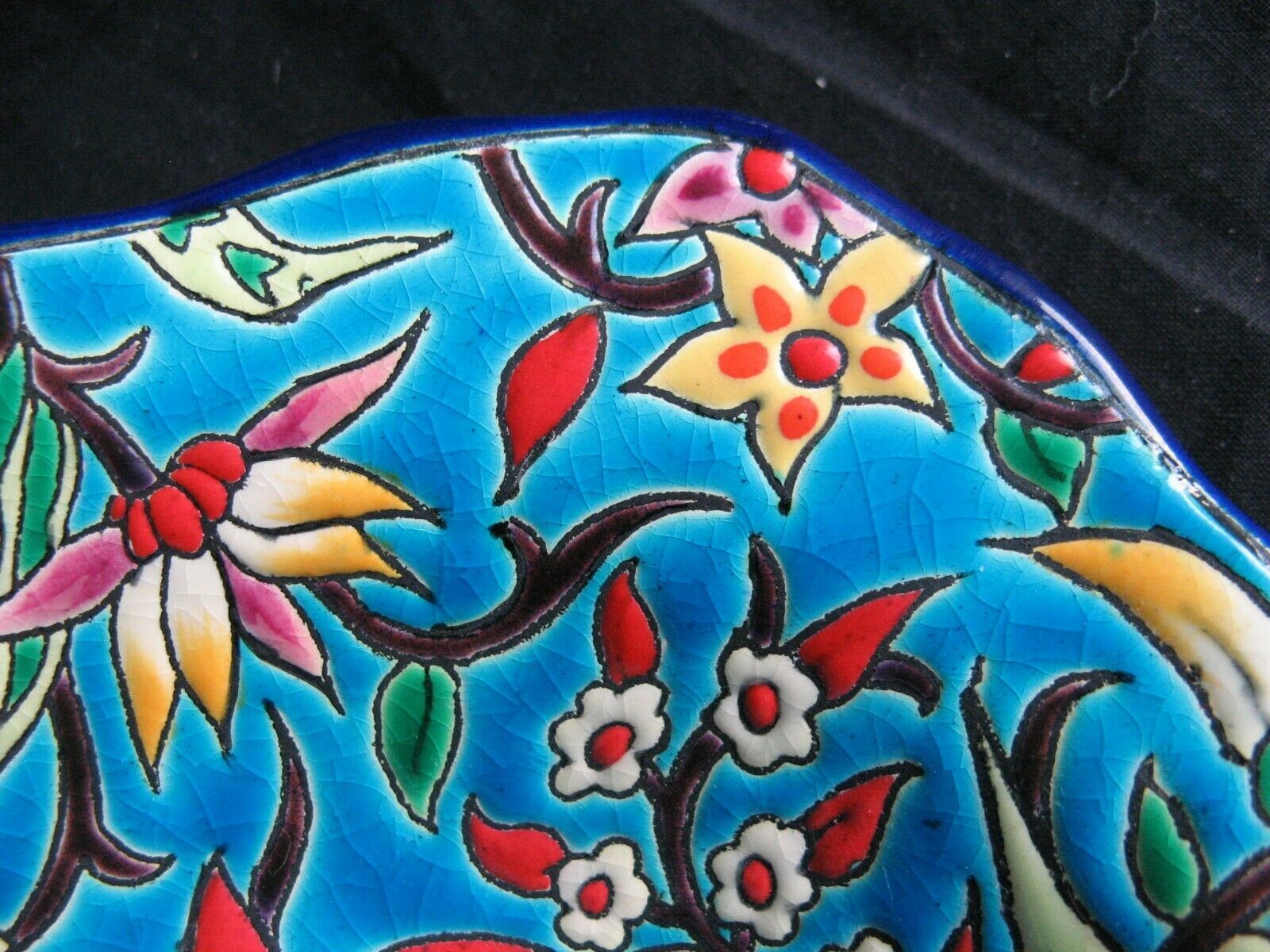 Panière enamels de Longwy decoration turquoise blue background and flowers