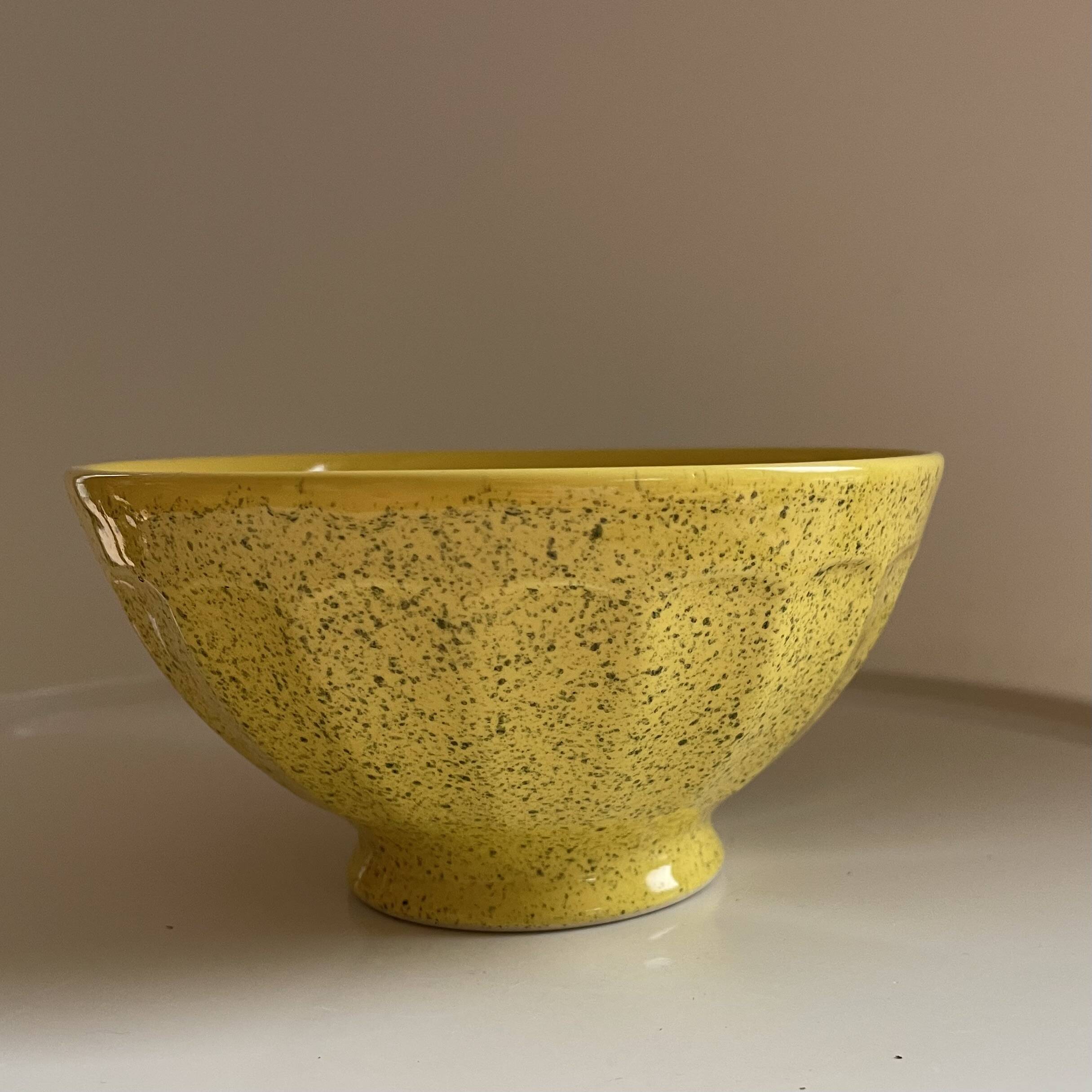 3 speckled bowls Moulin des Loups
