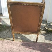 Eard seating chair