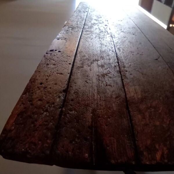 Table à manger industrielle piètement en font