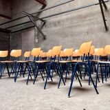 Stackable school chair 32