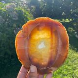 Agate pocket emptier
