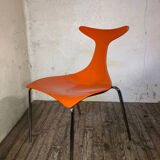 4 orange chairs Delfy chairs design Gino Carollo Ciacci Kreaty