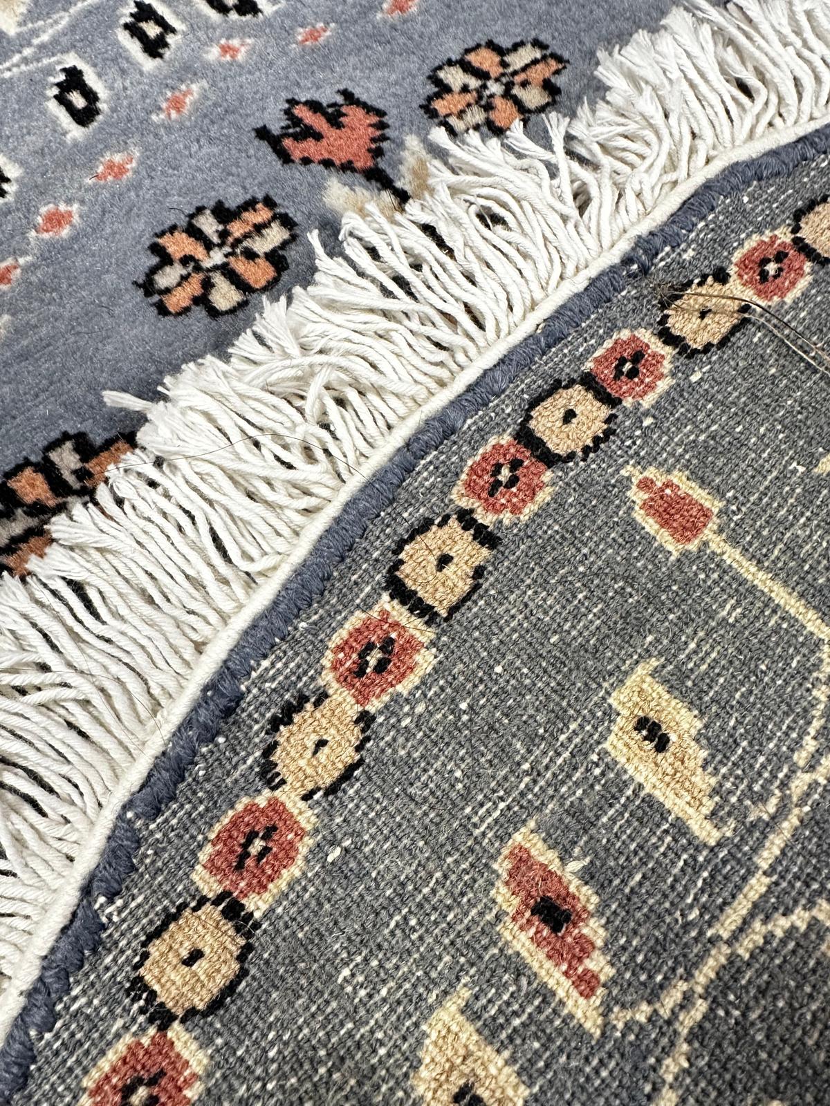 Tapis persan rond fait main