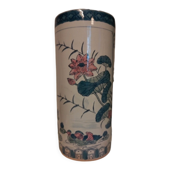 Umbrella door or porcelain vase