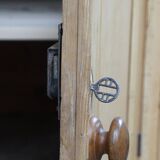 Antique English Sideboard/ Counter from the Early 19th Century in Pine Wood