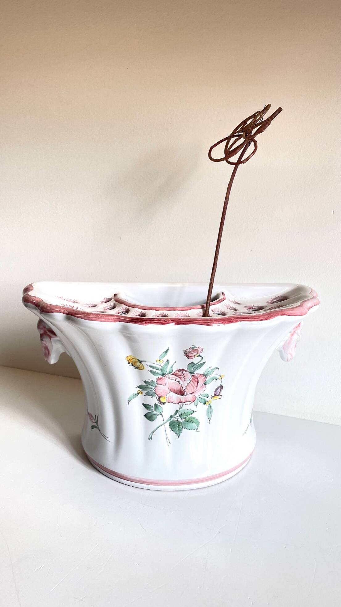 Wall-mounted flower stand, Segries Workshops, Moustiers, France