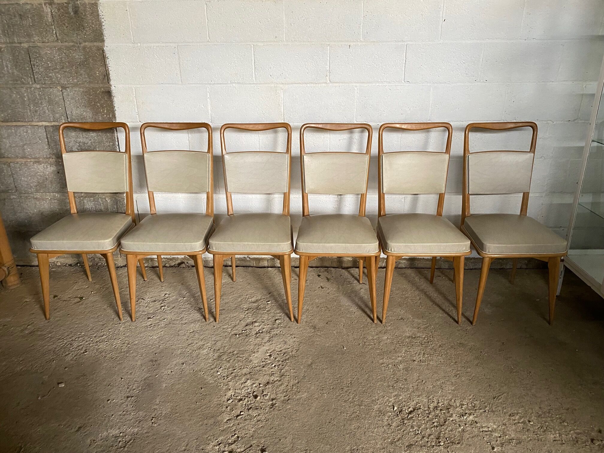 Set of 6 vintage 50s Scandinavian chairs