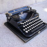 Underwood typewriter