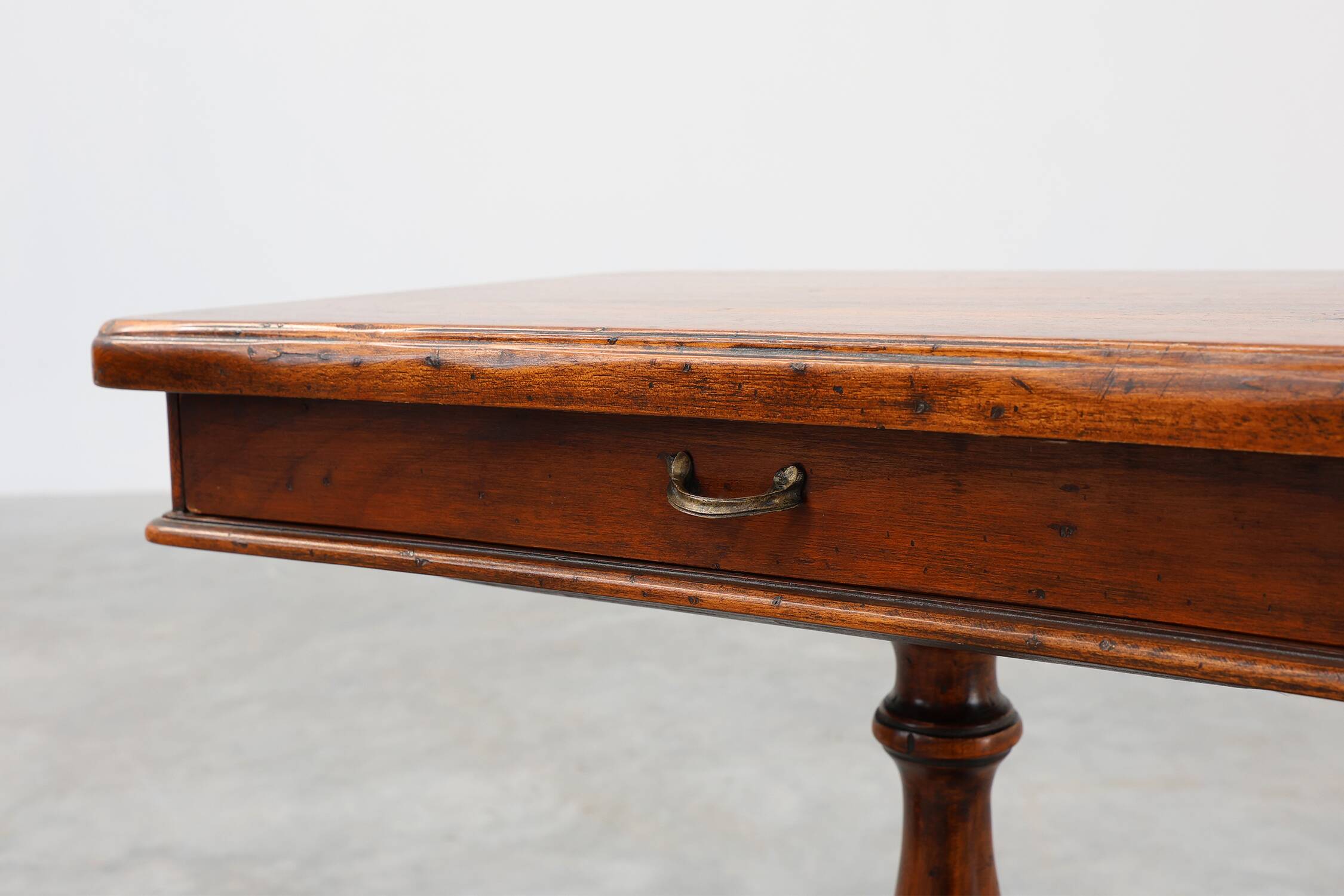 Pair of 20th century English nightstands in George IV style