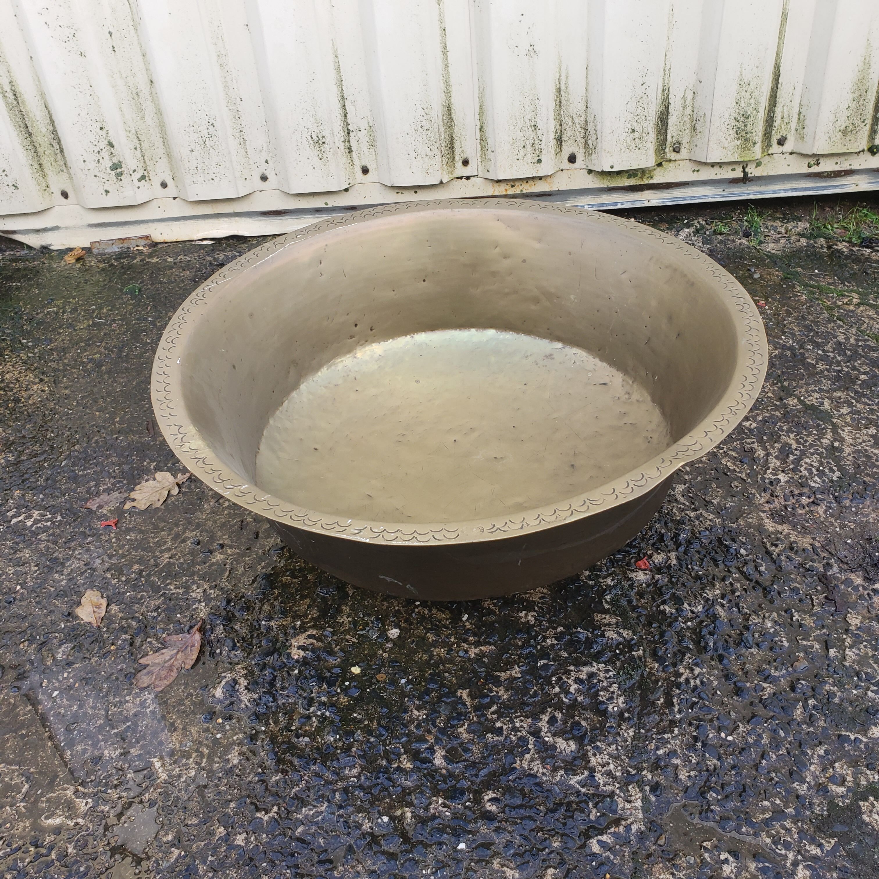 Hammered brass basin