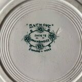 3 flat plates in St. Amand ironstone, Anémone service