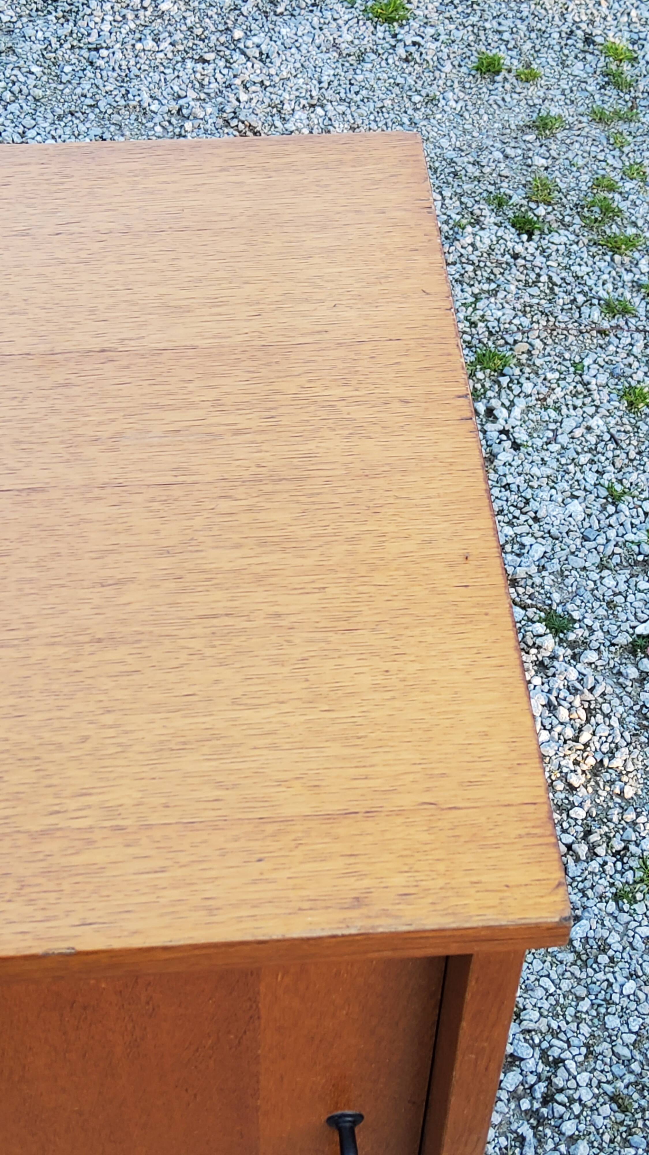 Vintage gold blond oak row 3 sliding doors