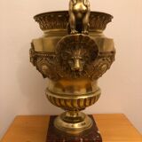 Large gilded bronze cut
