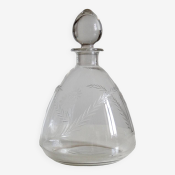 Small chiseled glass/crystal wine carafe