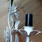 Marguerites painted sheet wall lamp