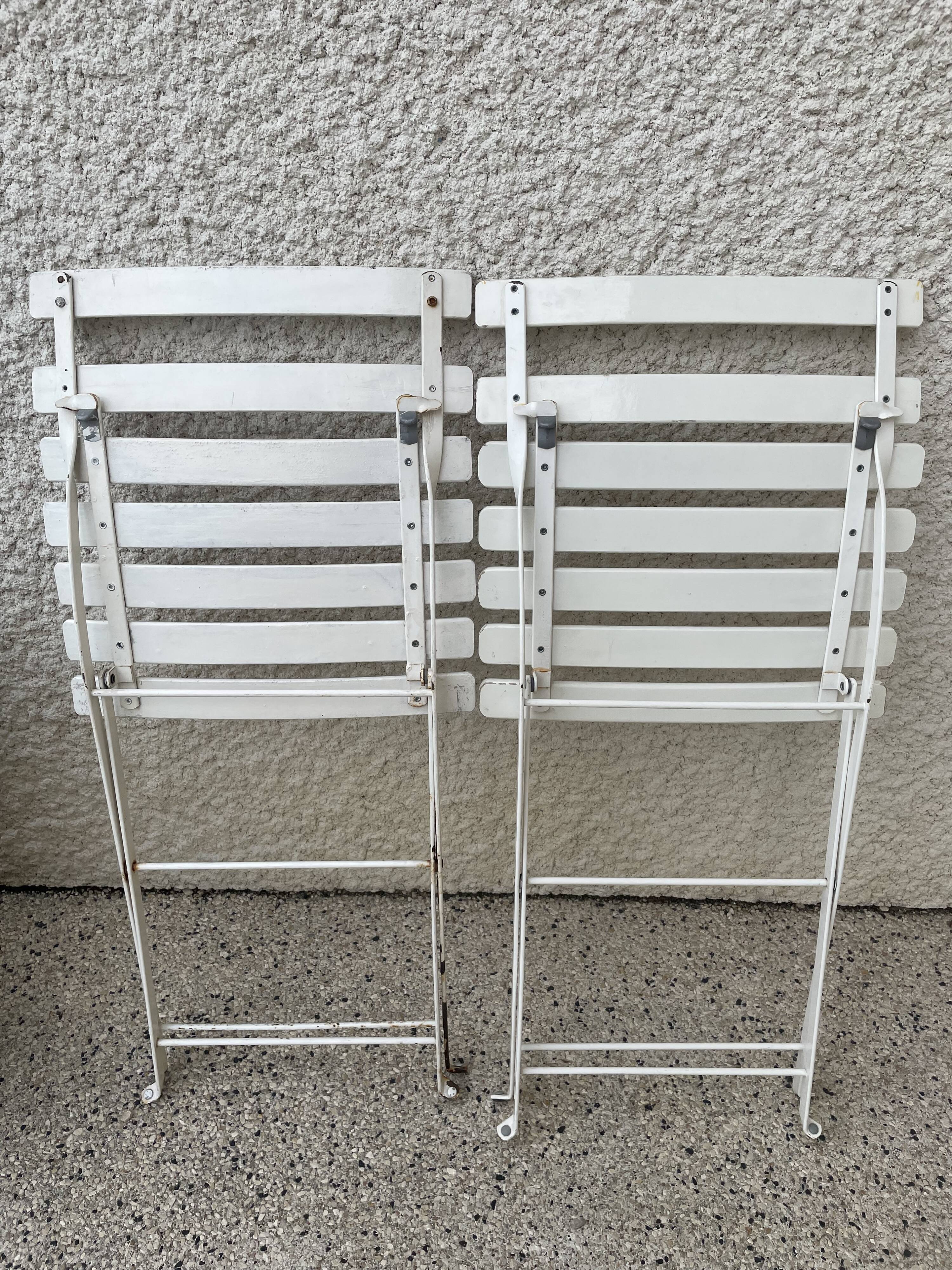 Pair of vintage folding chairs