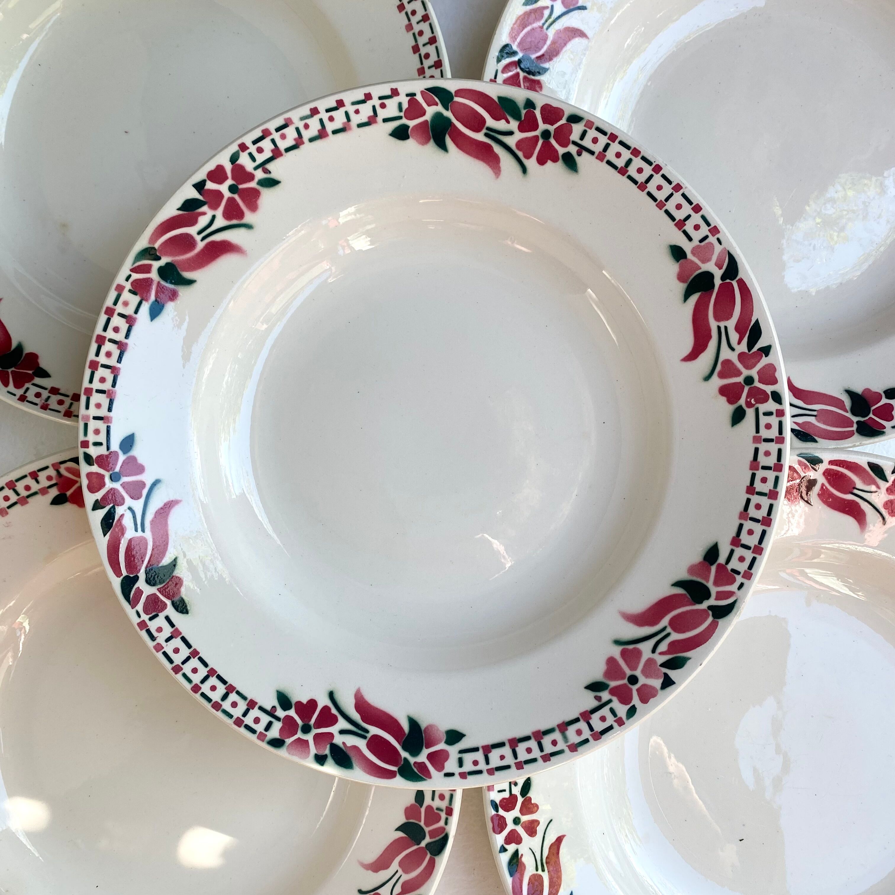 Hollow plates Saint Amand