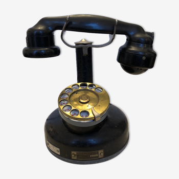 Old phone in black Bakelite