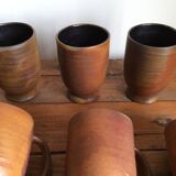 6 stoneware mugs