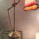 Lampe1900 laiton socle fonte tres lourd , tulipe rouge peint et or